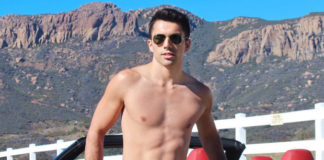 YouTuber Joey Gentile shirtless