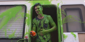 Shawn Mendes green slime