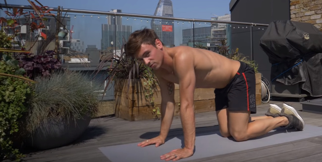 Tom Daley butt workout