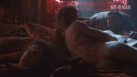 6-game-of-thrones-nudity pedro pascal-min