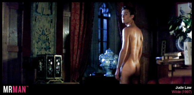 Jude Law naked wilde